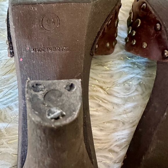Vintage Mossimo Studded Wooden Heels Women’s Size 10 | Brown Peep Toe Mules - Picture 9 of 10